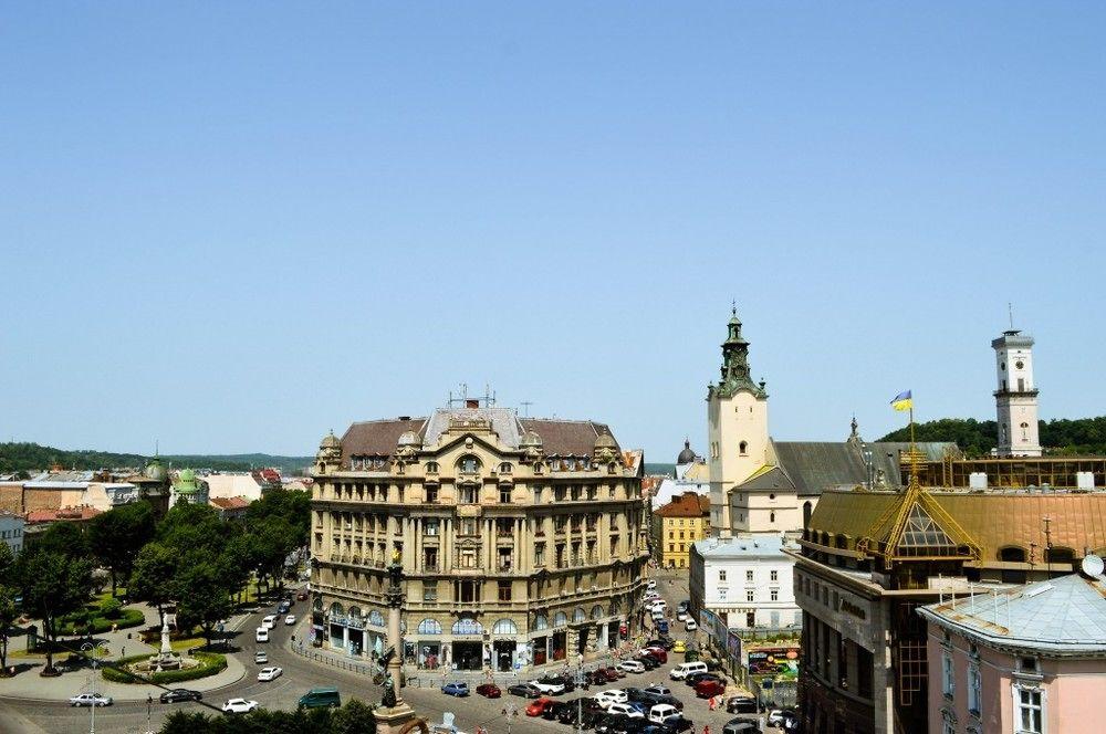 George Hotel Liov Exterior foto