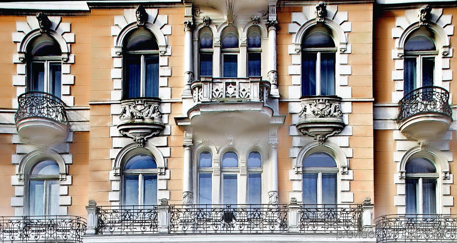 George Hotel Liov Exterior foto